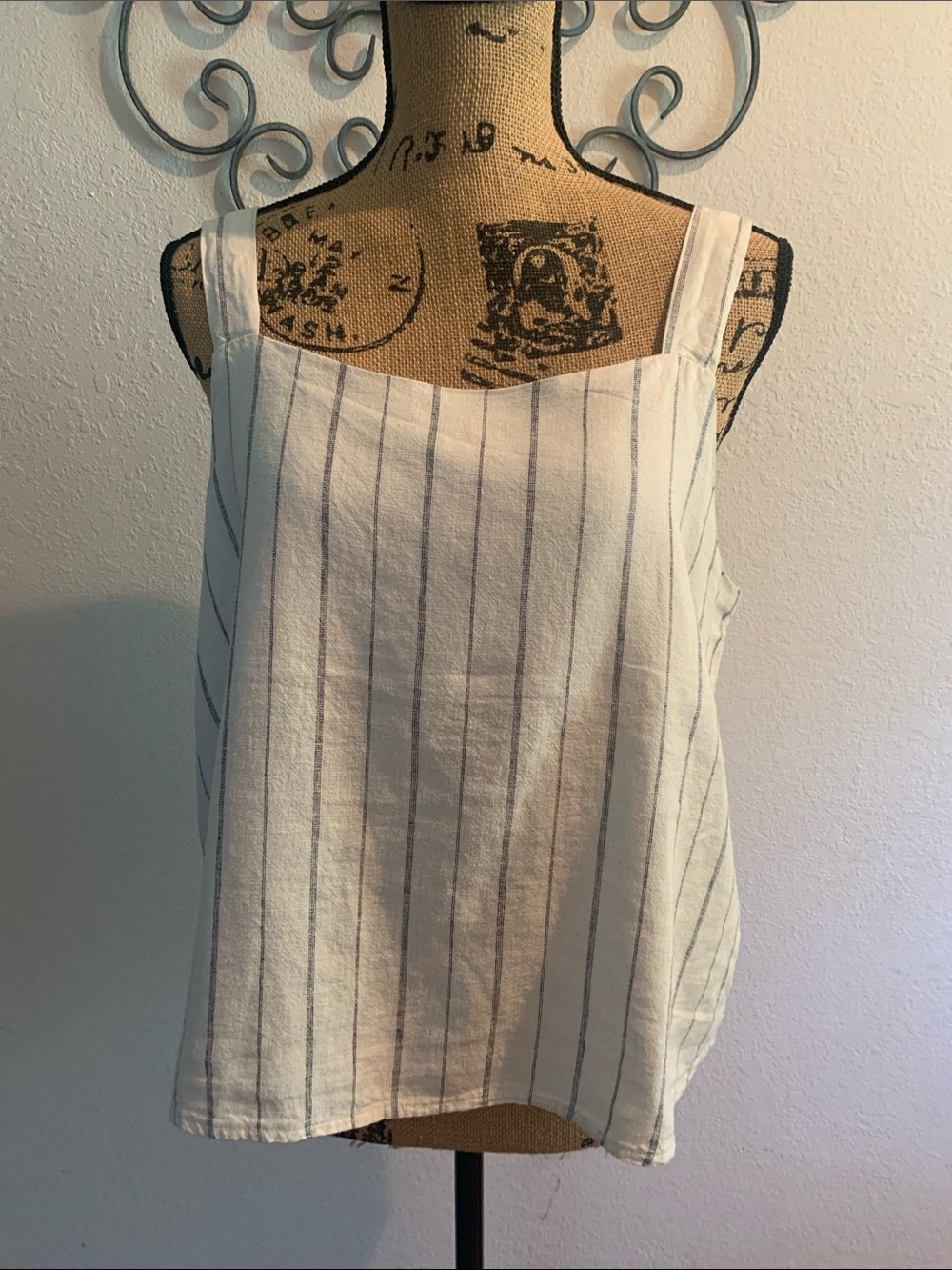 Morgan Taylor White Tank Top with Gray Pinstripes